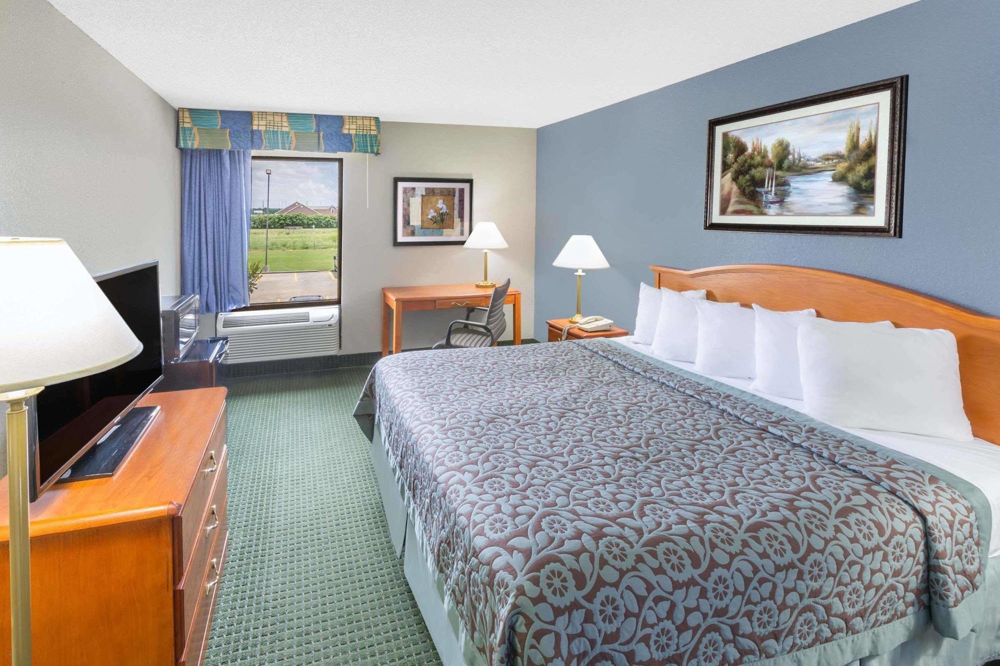 Days Inn By Wyndham Galliano La Zewnętrze zdjęcie